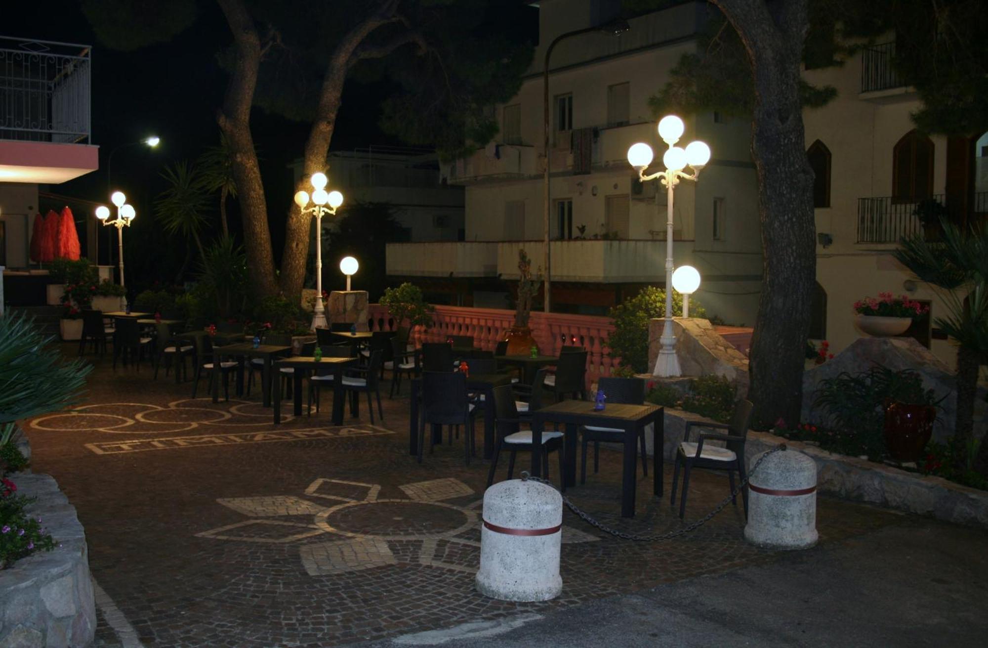 Hotel Timiama Peschici Exterior foto